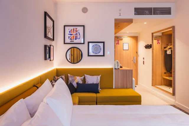 غرفة بسرير مزدوج بإطلالة على المدينة، Hampton by Hilton Lodz City Center 7/9