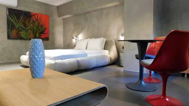 جناح سوبيريور بإطلالة على الحديقة، 101 Adrianou Luxury Urban Stay 3/8