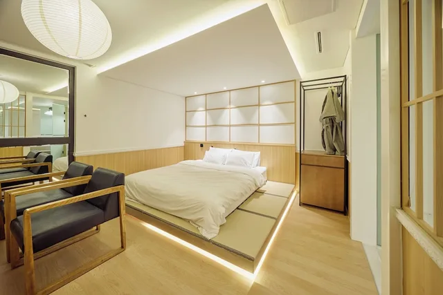 Ryokan, King Bed، Hotel Cullinan Wangsimni 6/10