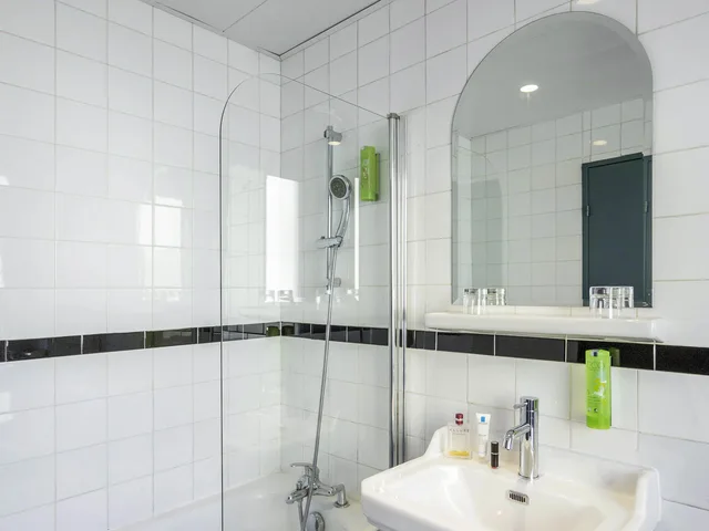 Pop, Twin Beds، greet Hotel Marseille Centre Saint Charles 7/7