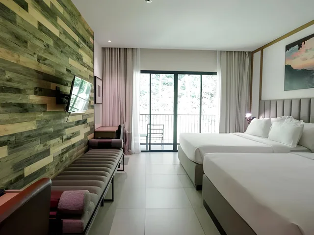 Room, 2 Queen Beds, Sugar Marina Resort Cliffhanger Aonang 2/2