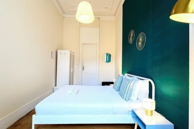 غرفة كومفورت بسرير مزدوج بإطلالة على الفناء بشرفة بحمام مشترك، Ambiente Hostel 7/9