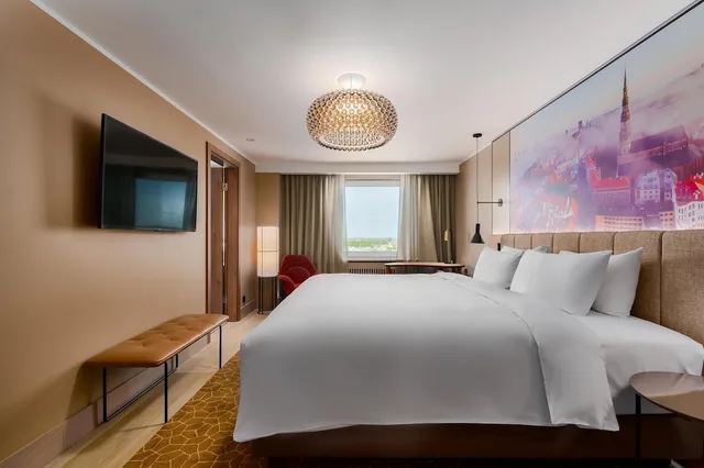 Presidential, Vip, Suite, King Bed, Radisson Blu Latvija Conference and Spa Hotel, Riga 7/10