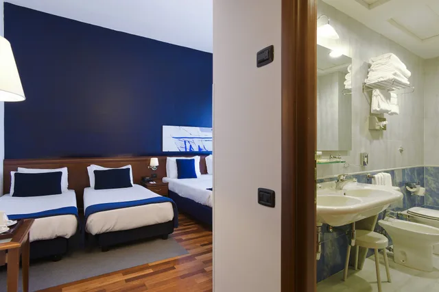 جناح استوديو بسرير كينج بإطلالة على الحديقة بشرفة، GRAND HOTEL TIBERIO 9/10