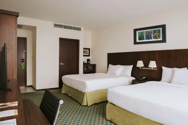 Junior Suite, Multiple Beds, City View، Courtyard By Marriott Guayaquil 10/10