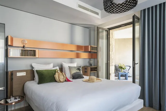 جناح، Golden Tulip Saint Malo 4/6