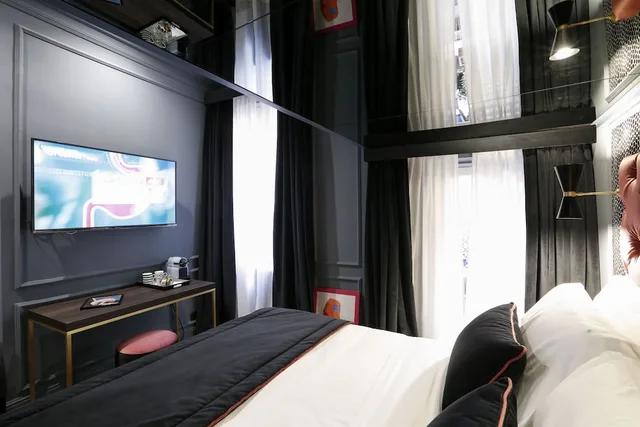 غرفة تنفيذية بسرير كوين بشرفة، Saint B Boutique Hotel 2/5