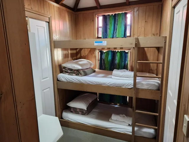 فيلا بسرير بطابقين وسريرين كوين بإطلالة على البحر بـ3 غرف نوم، Coachhouse Marina Resort 8/9