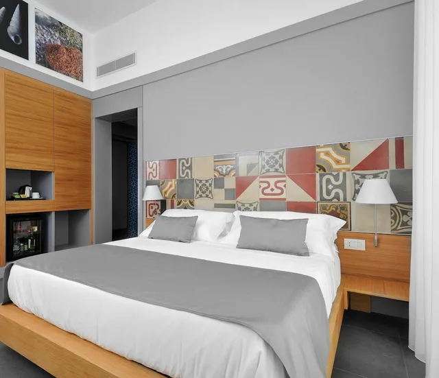 Classic, Queen Bed, Hotel Medinblu 1/6