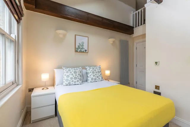 لوفت ديلوكس، Shoreditch Apartments 1/4