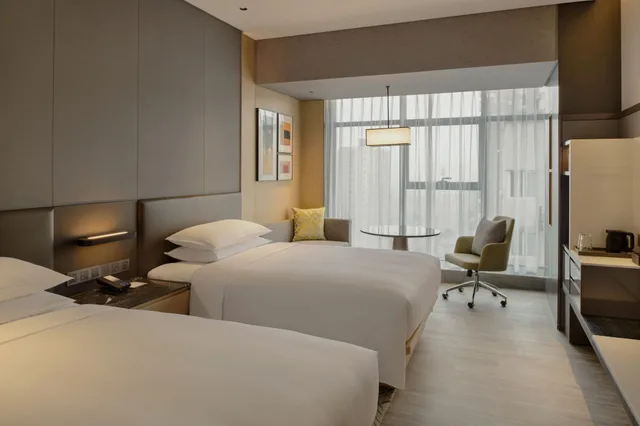غرفة قياسية بسريرين منفصلين، Delta Hotels By Marriott Xi'an 1/4