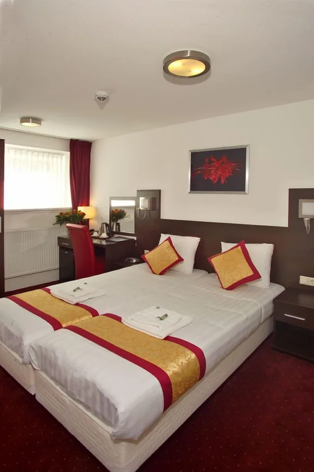 غرفة أساسية بسريرين منفصلين، Hotel Allure 1/5