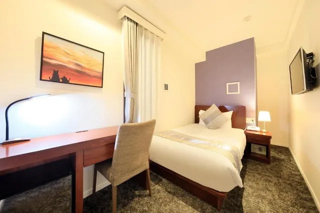 Semi Room, Semi Double Bed، Hotel Tokyo Trip Nishinippori 3/8