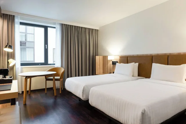 غرفة بسريرين منفصلين بإطلالة، AC Hotel by Marriott Bratislava Old Town (ex Austria Trend Hotel) 2/3