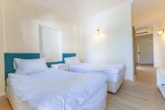 غرفة قياسية بسريرين منفصلين، Bodrum Salinas Hotel 2/10