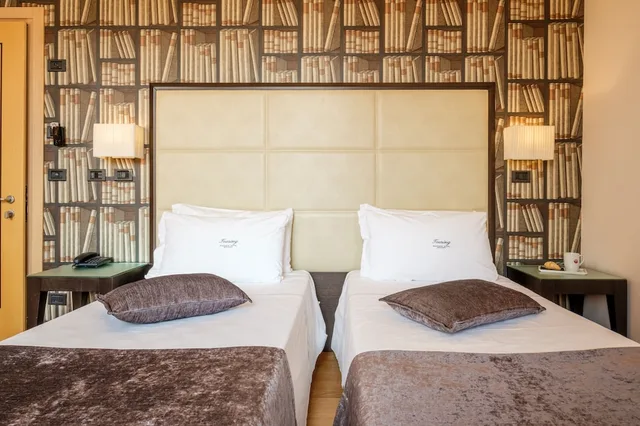 Gold, Twin Beds، Touring Hotel Bologna 9/10