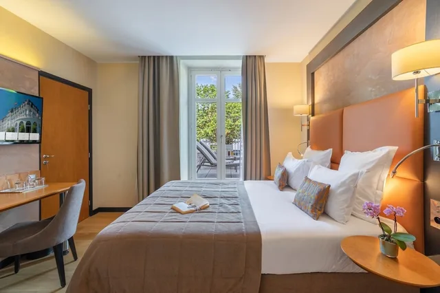 Lake, Suite, Terrace، Impérial Palace 2/3