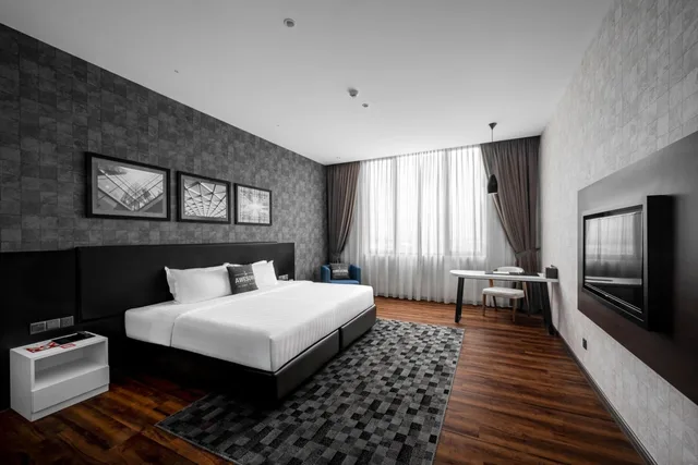 Premier, Double or Twin Bed, Iconic Hotel Penang 2/5