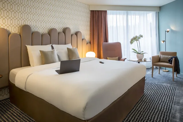 غرفة كلاسيكية بسرير مزدوج بشرفة، Mercure Hotel & Spa Aix-les-Bains Domaine Marlioz 1/10