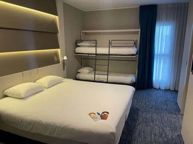غرفة قياسية رباعية، IBIS STYLES NIVELLES 1/10
