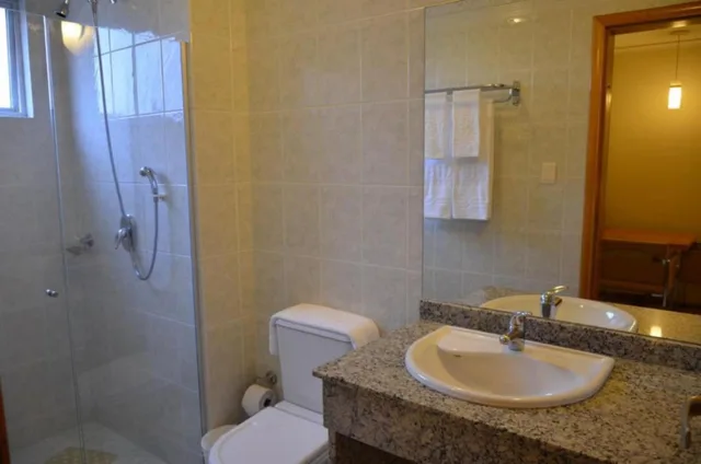 غرفة تنفيذية ثلاثية، Barbur Plaza Hotel 3/4