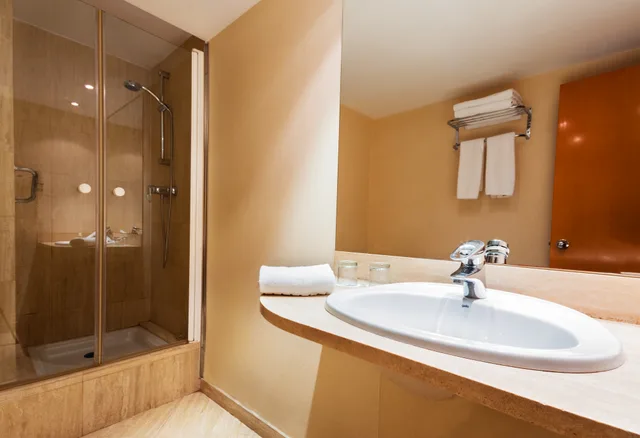 غرفة قياسية بسرير مزدوج، Hotel Villacarlos 3/3
