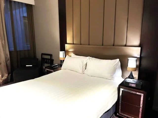 Atrium, Queen Bed، Beetson Hotel Brisbane 3/7