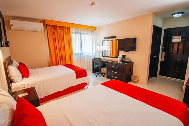 غرفة بسريرين منفصلين لذوي الإعاقة، Eco City Hotel 1/10