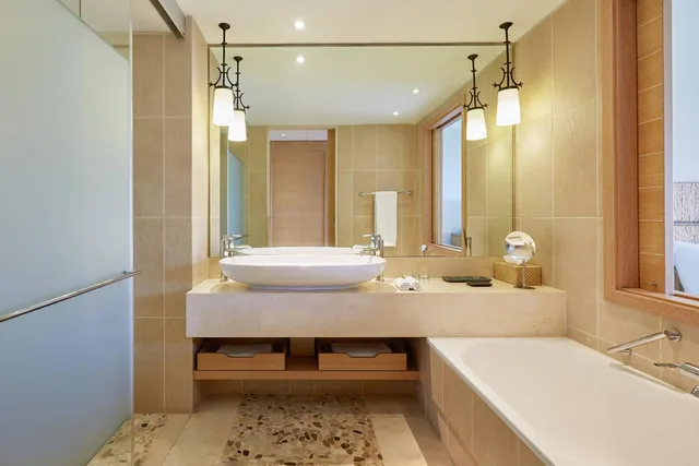 Guest Room, Deluxe, King Bed, Garden View, Sofa, Balcony, The Westin Resort, Costa Navarino 7/9