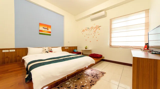 غرفة قياسية بسرير كوين، Encounter Hostel 1/1