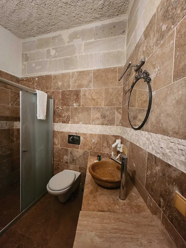 غرفة اقتصادية بسرير مزدوج أو سريرين منفصلين، Sinasos Palace Cave Hotel 4/4