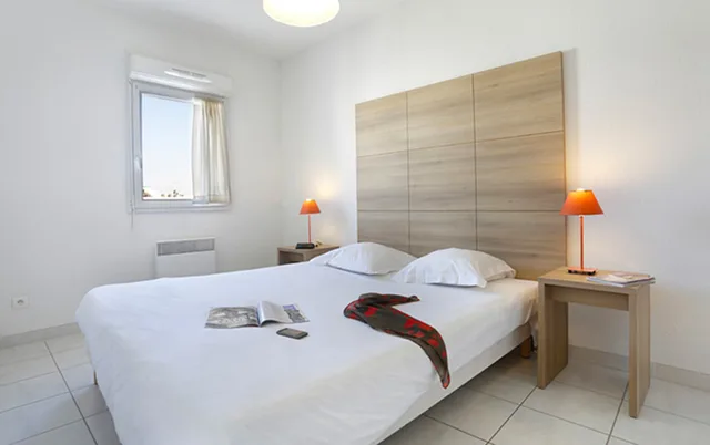2 bedroom apartment 6 people duplex pool view air conditioning, Vacanceole - Residence Cap Camargue 2/6