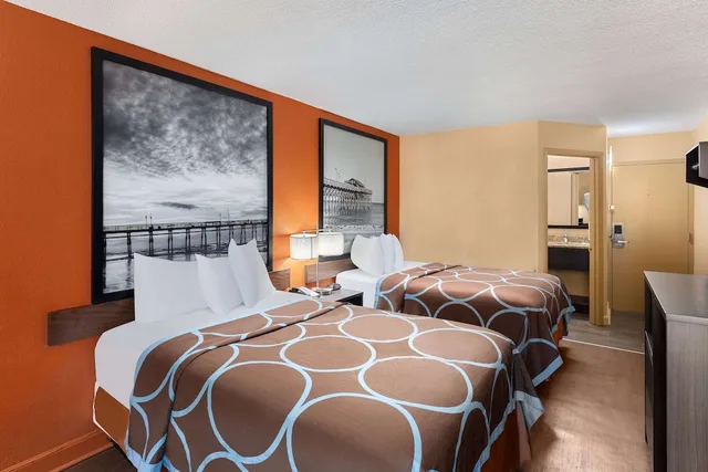 Room, 2 Double Beds, Super 8 by Wyndham Myrtle Beach/Market Common Area 4/9