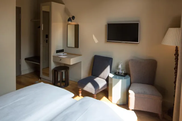Comfort, Queen Bed, Monbijou Hotel Berlin 3/6