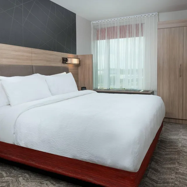 Room, King Bed, Sofa, SpringHill Suites by Marriott Lakeland 1/8