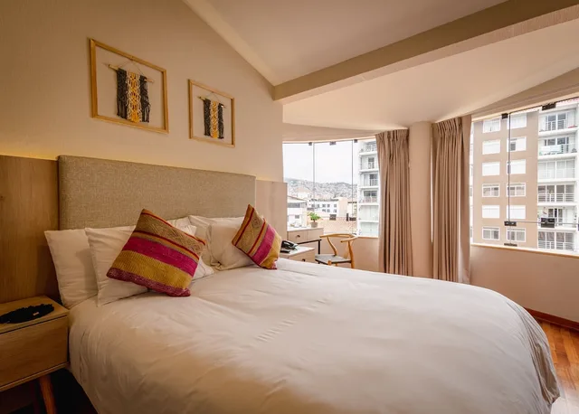 غرفة ثلاثية بسرير مزدوج وسرير بطابقين، Torre Dorada 1/10