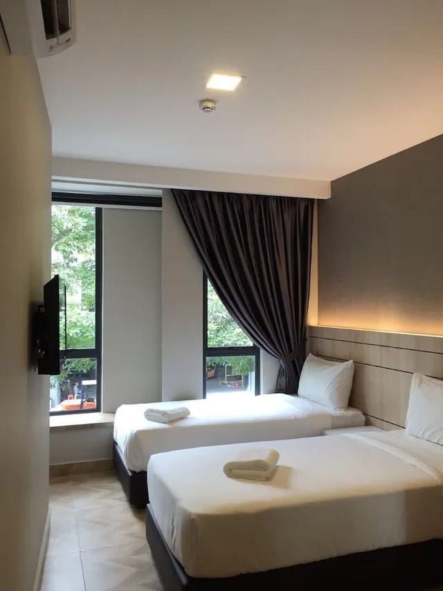Deluxe Twin With Window، Kingston Hotel 2 @ Setapak 2/7