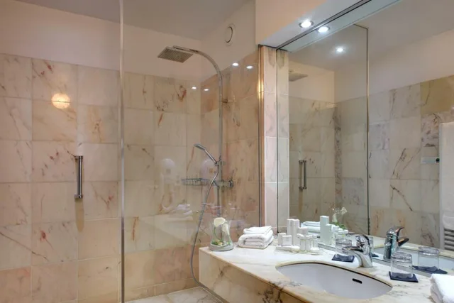 غرفة سوبيريور مزدوجة، Hotel Couvent des Minimes Lille 2/2
