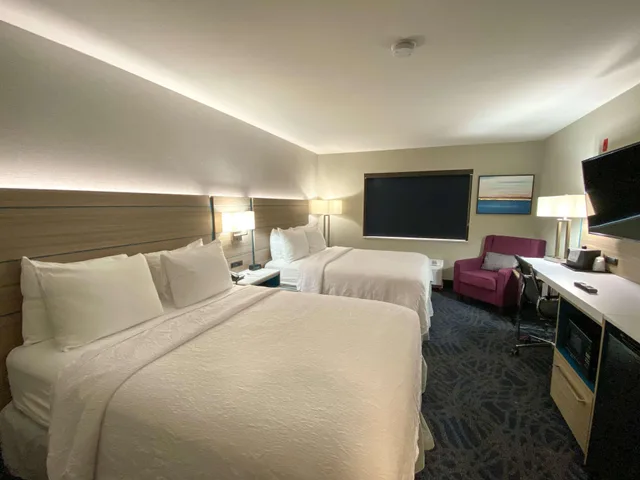 غرفة بسريرين كوين يُسمح فيها بالحيوانات الأليفة لذوي الإعاقة، Best Western Independence Kansas City 3/10