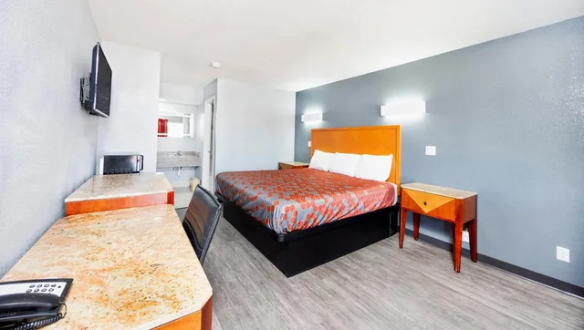 غرفة بسرير كينج، Executive Inn of Hondo 5/10