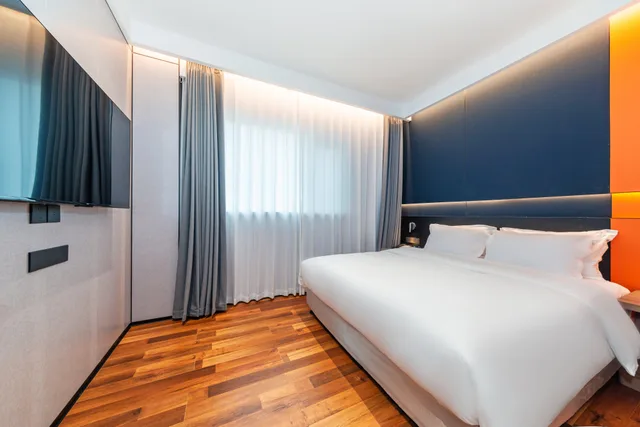 جناح بسرير كينج، HOLIDAY INN EXPRESS CHENGDE DOWNTOWN 5/10
