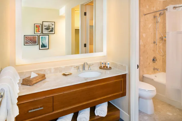Palace, 2 Queen Beds, with View, Accessible، Hilton Waikoloa Village 3/4