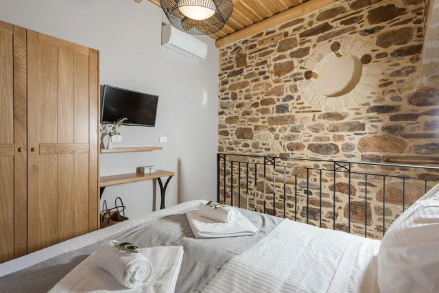 Lameriana Luxury Village، ريثيمنو 18/77
