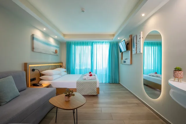 Superior, Single, Double Bed, Land View, Royal and Imperial Belvedere 4/5