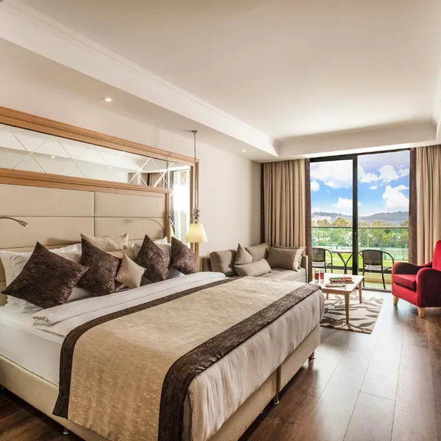 غرفة بسرير مزدوج بإطلالة على الحديقة، Korumar Ephesus Beach and Spa Resort 2/7