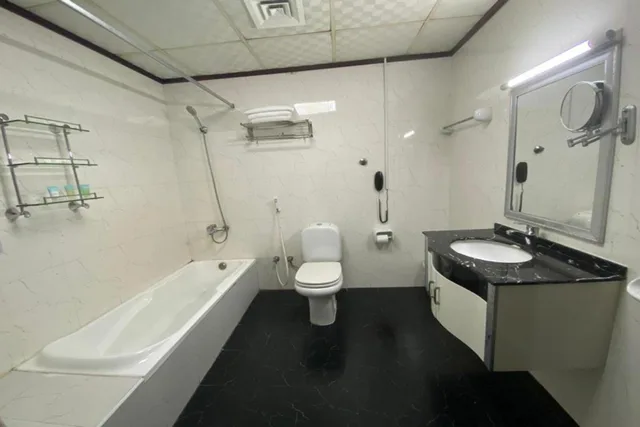جناح بسرير مزدوج بمنطقة جلوس، Grand PJ Hotel 4/8