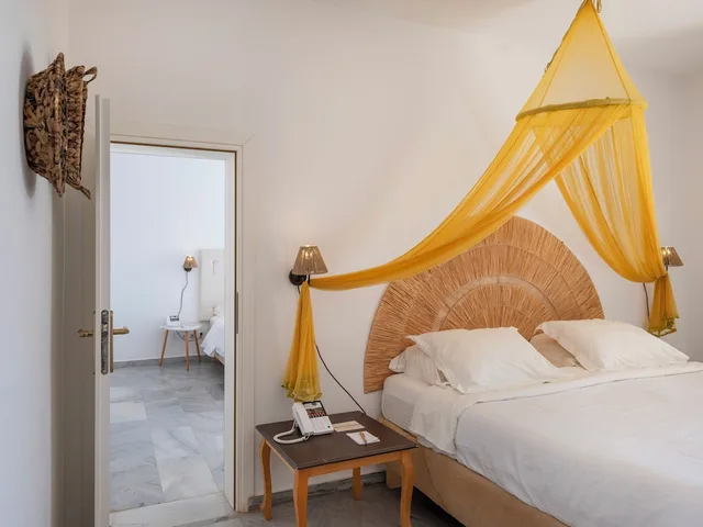 غرفة متصلة بسريرين مزدوجين، PAROSLAND HOTEL 1/10