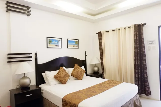 غرفة ديلوكس بسرير كينج، Chateau De Boracay 4/10