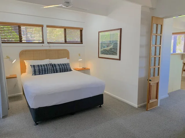 Pacific, Suite, Queen Bed, CLUB YAMBA LUXURY HOLIDAY VILLAS 2/4