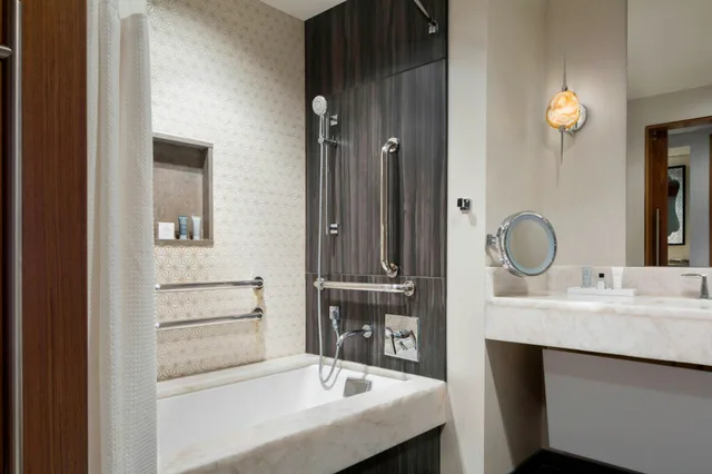 غرفة ركنية، JW MARRIOTT AUSTIN 1/1